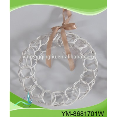 new fashional popular willow wreath decorations with beautiful ribbon