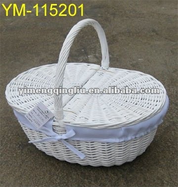 white wicker picnic basket with lining